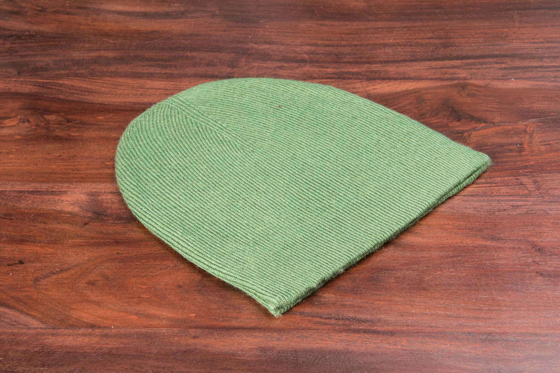 Kaschmirmütze Beanie leicht gerippt grün