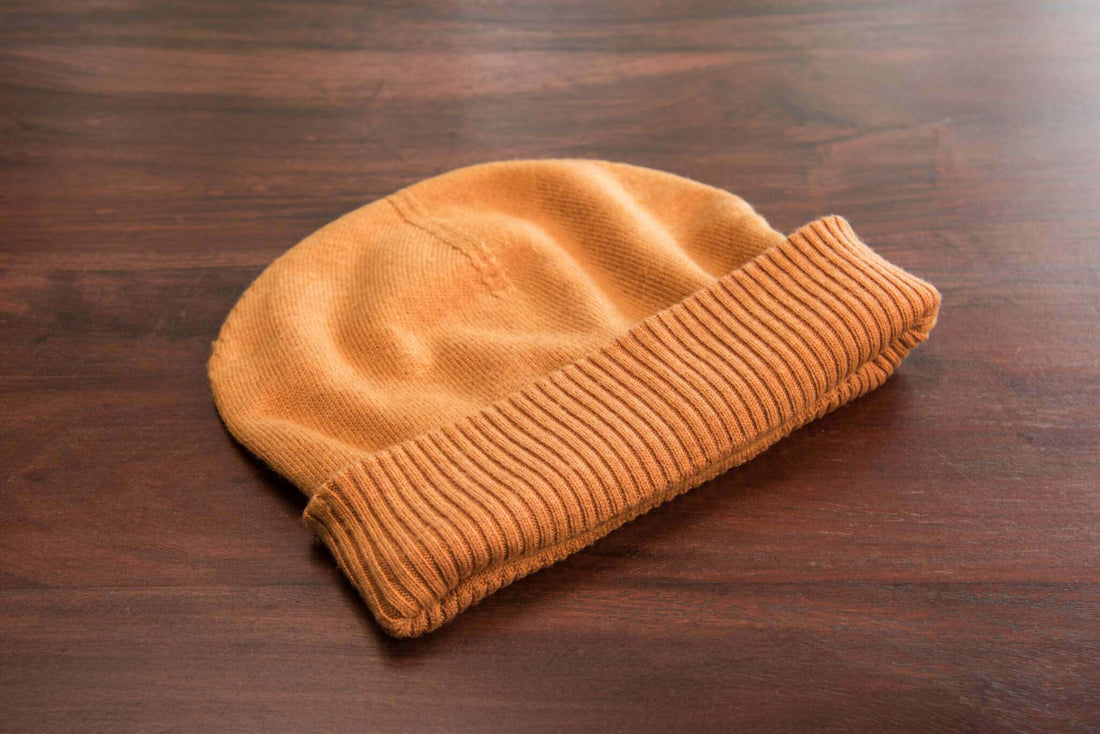 Kaschmirmütze Beanie glatt mit geripptem Umschlag Hellbraun