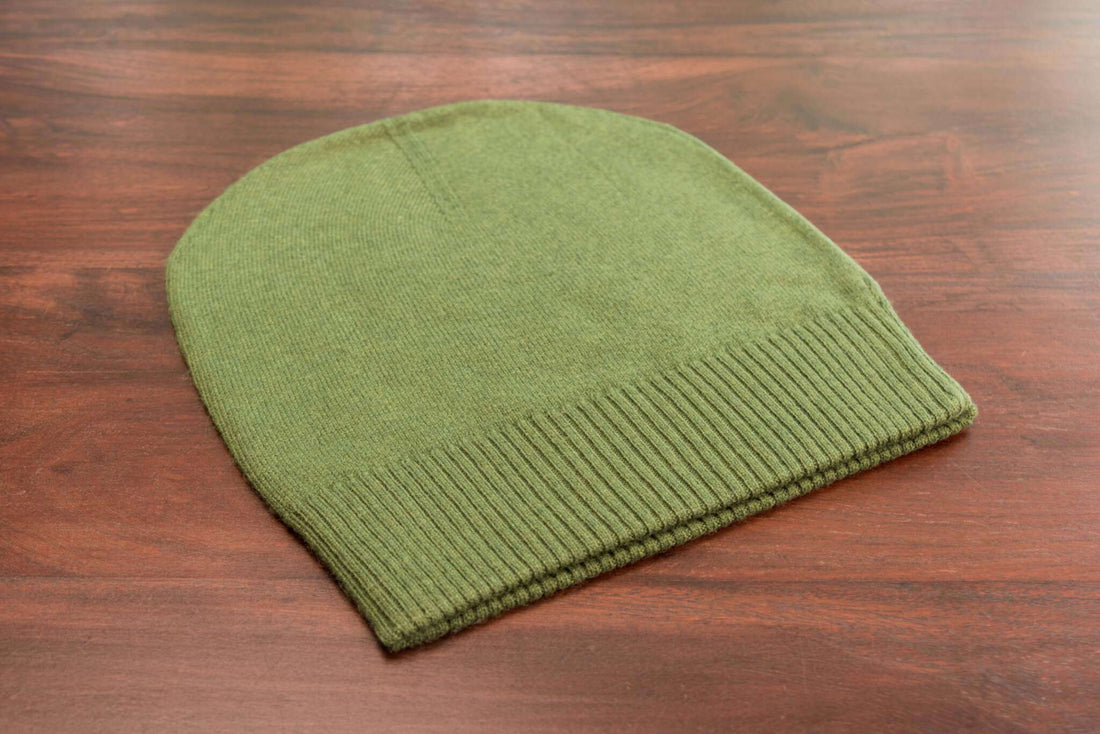 Kaschmirmütze Beanie glatt mit geripptem Umschlag Dunkelgrün